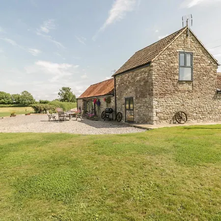 Golden Valley Barn Tatil Evi *